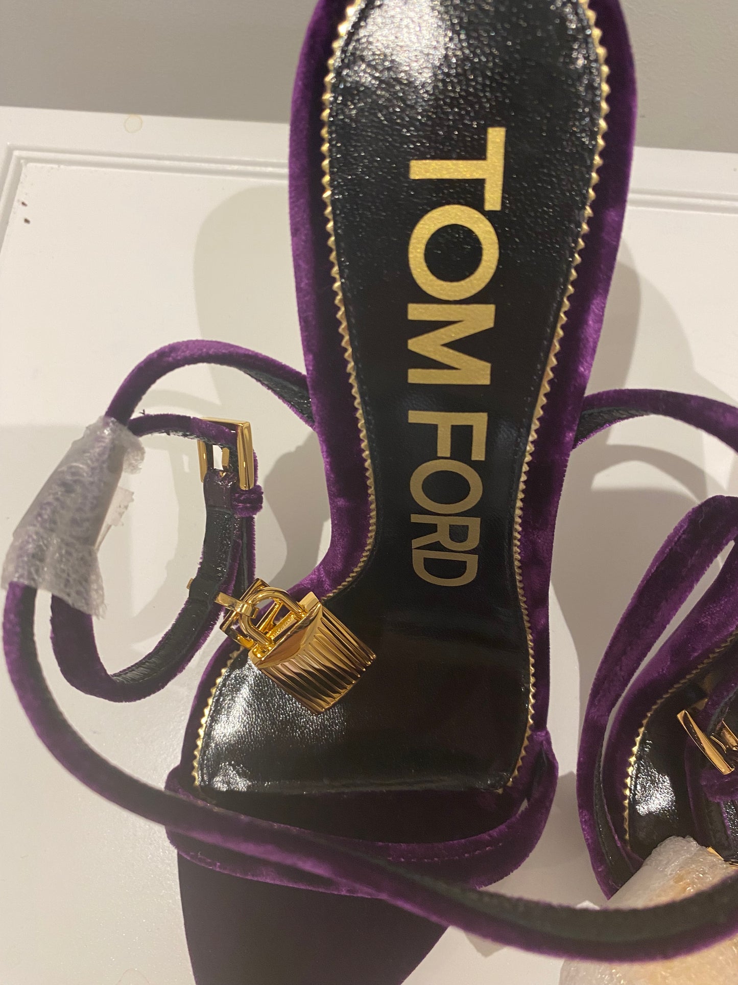 Tom Ford Purple Velvet Padlock Heels – EU 36.5
