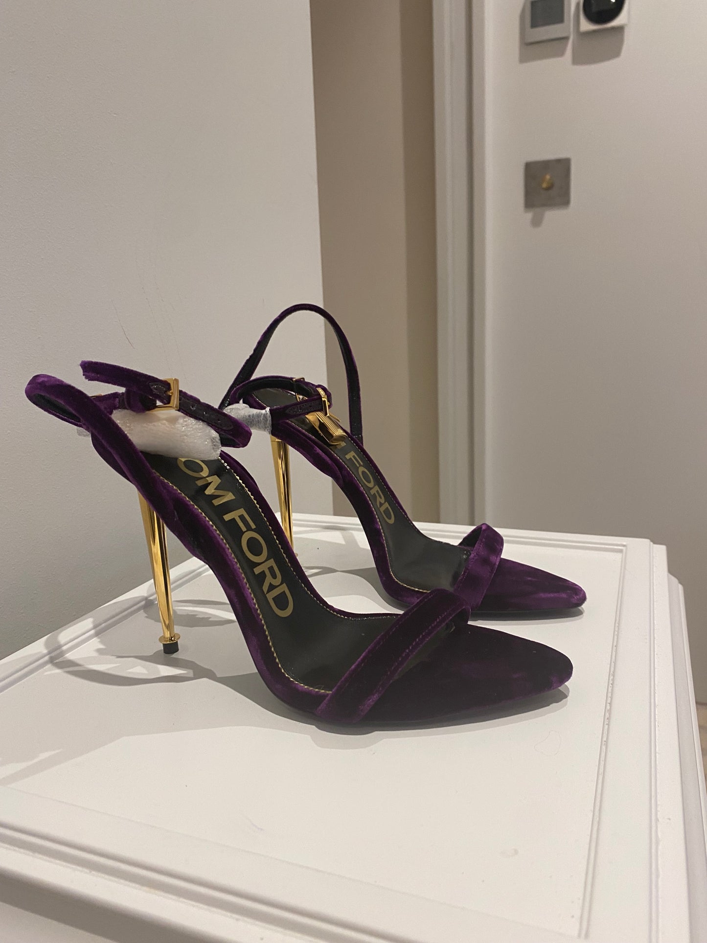 Tom Ford Purple Velvet Padlock Heels – EU 36.5